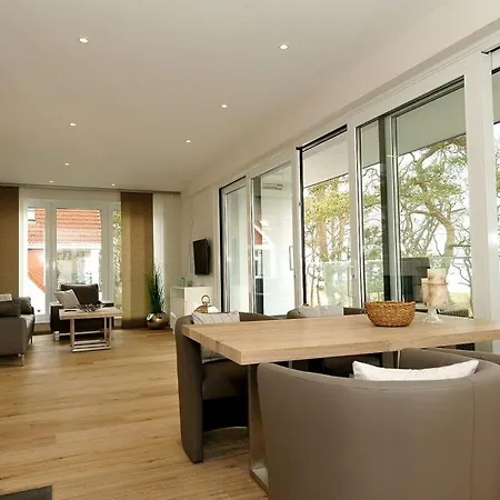 2 Strandallee 13 Timmendorfer Strand