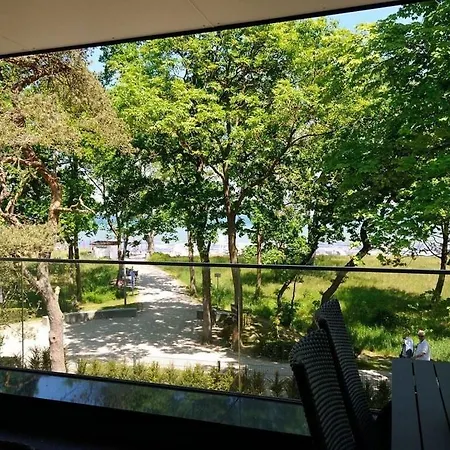 2 Strandallee 13 Ferienhaus
